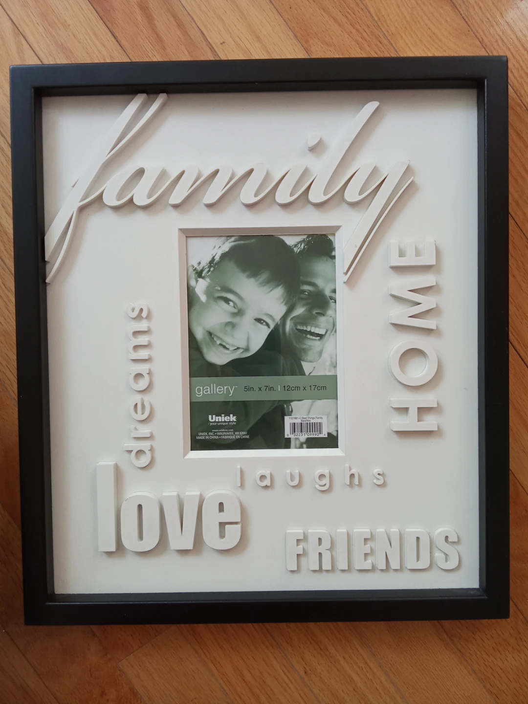 NEW Decorative Photo Frame