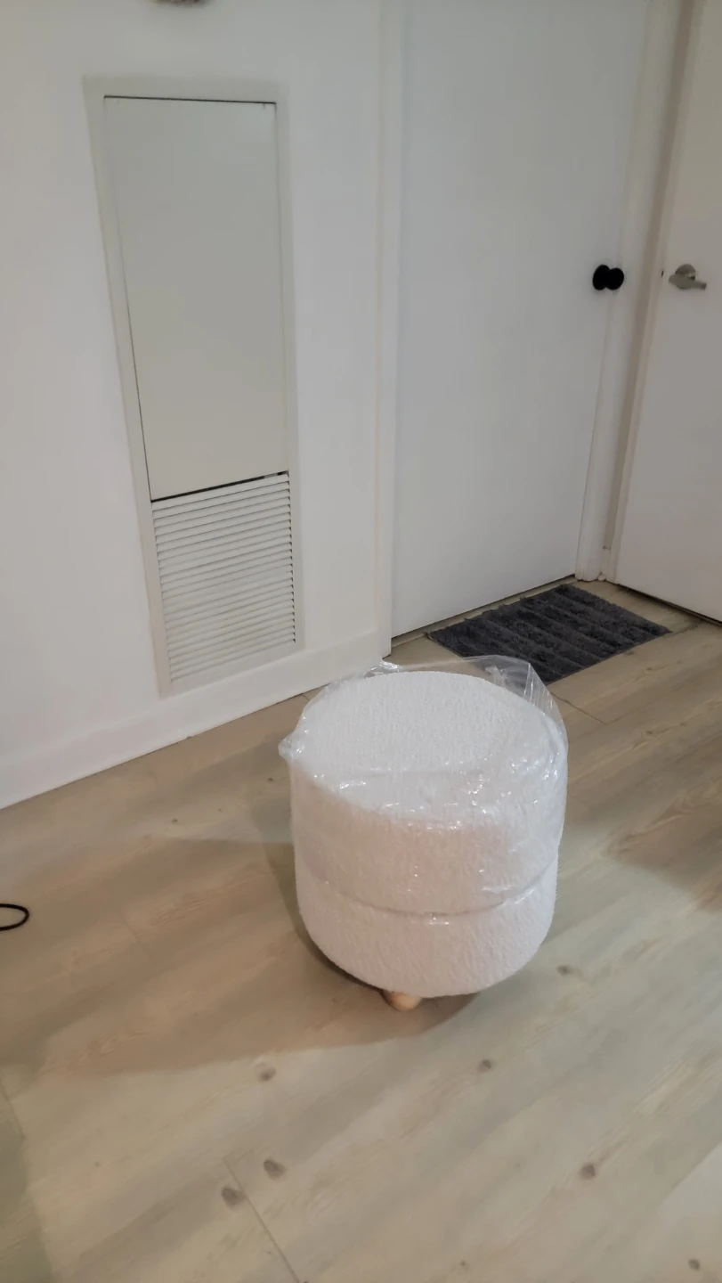 Gret Ottoman. New still wrapped in plastic - photo 2
