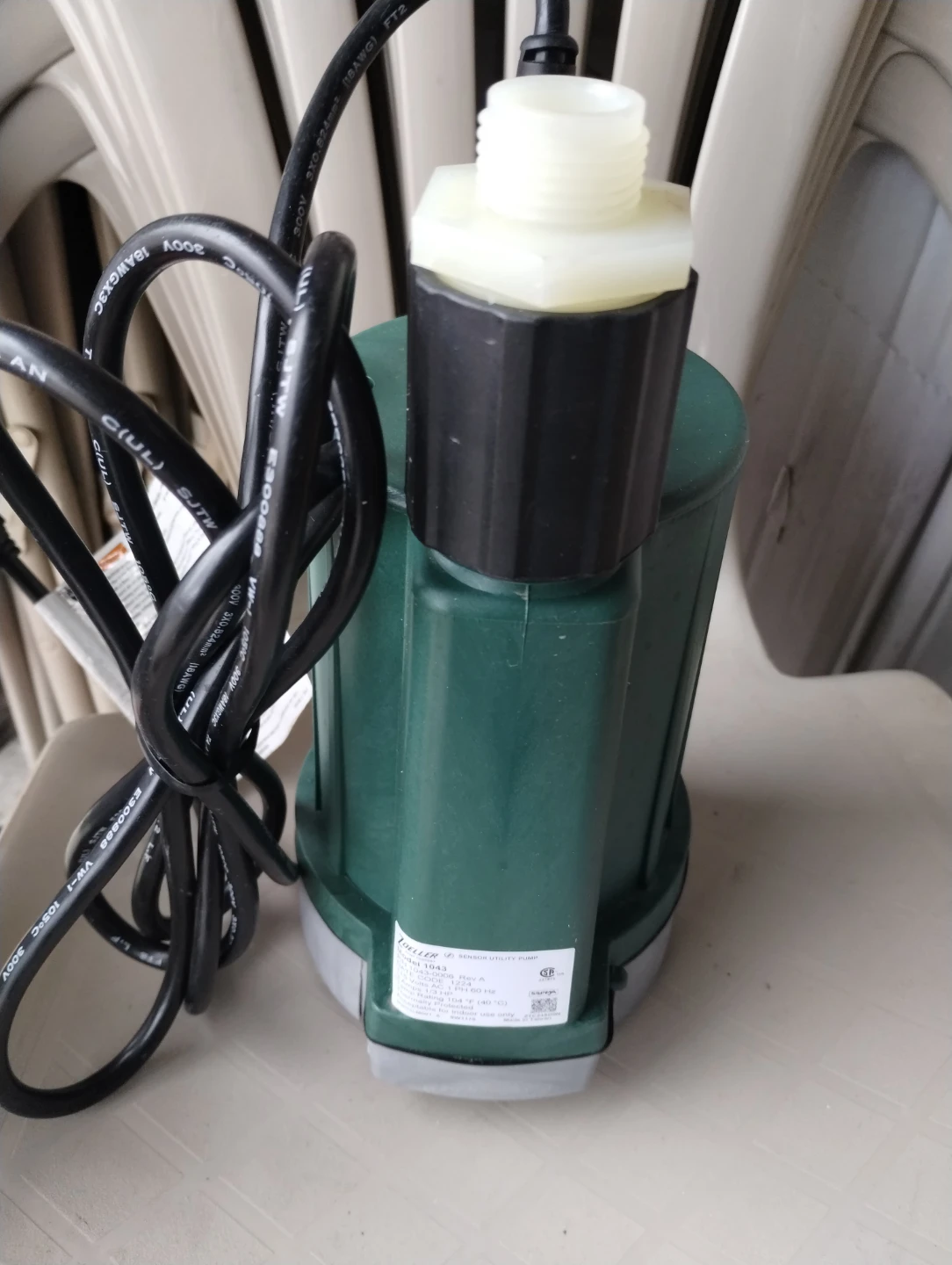 Zoeller Automatic Utility Pump 1/3HP - photo 5