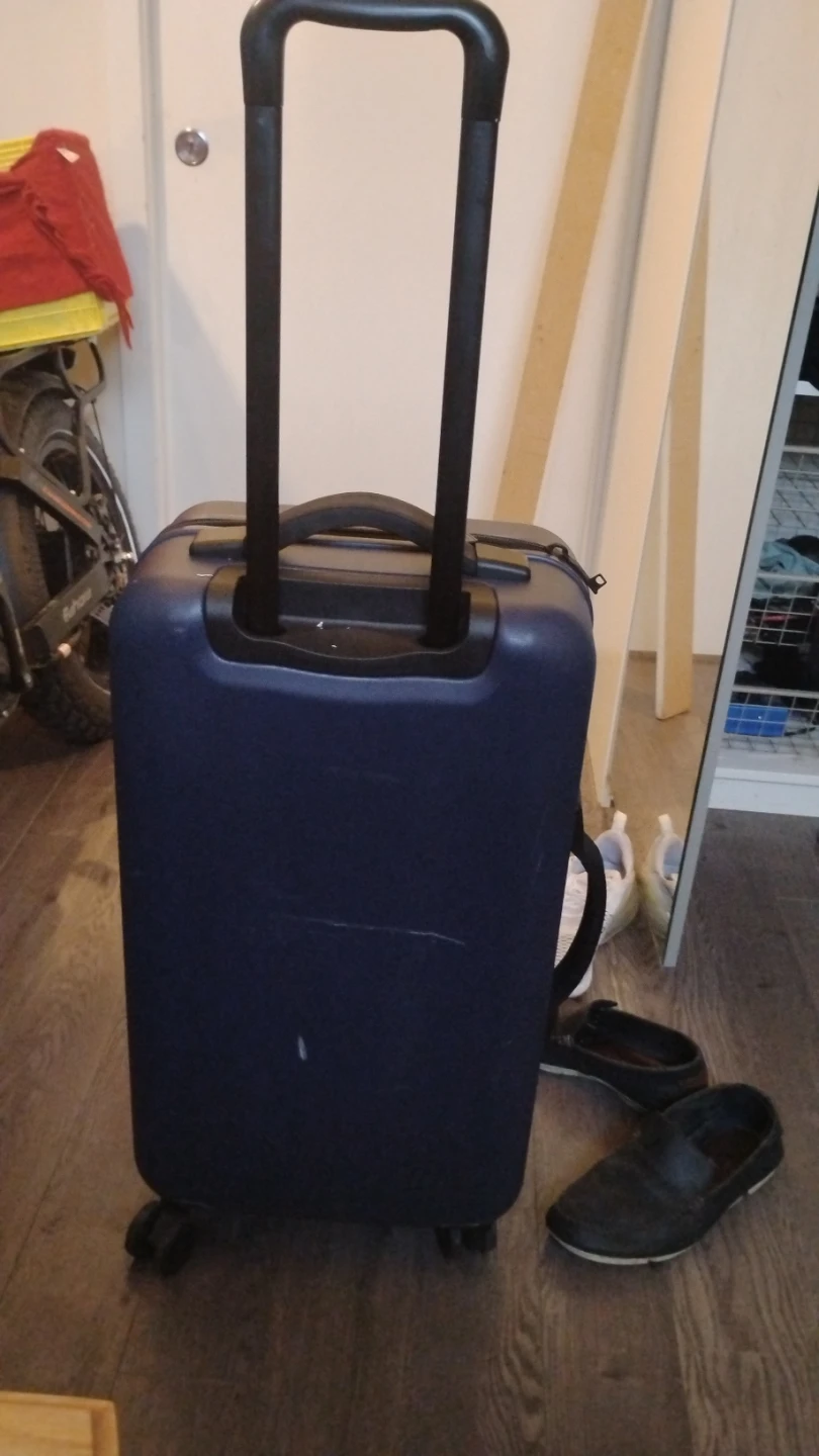 Large Herschel Suitcase - photo 2