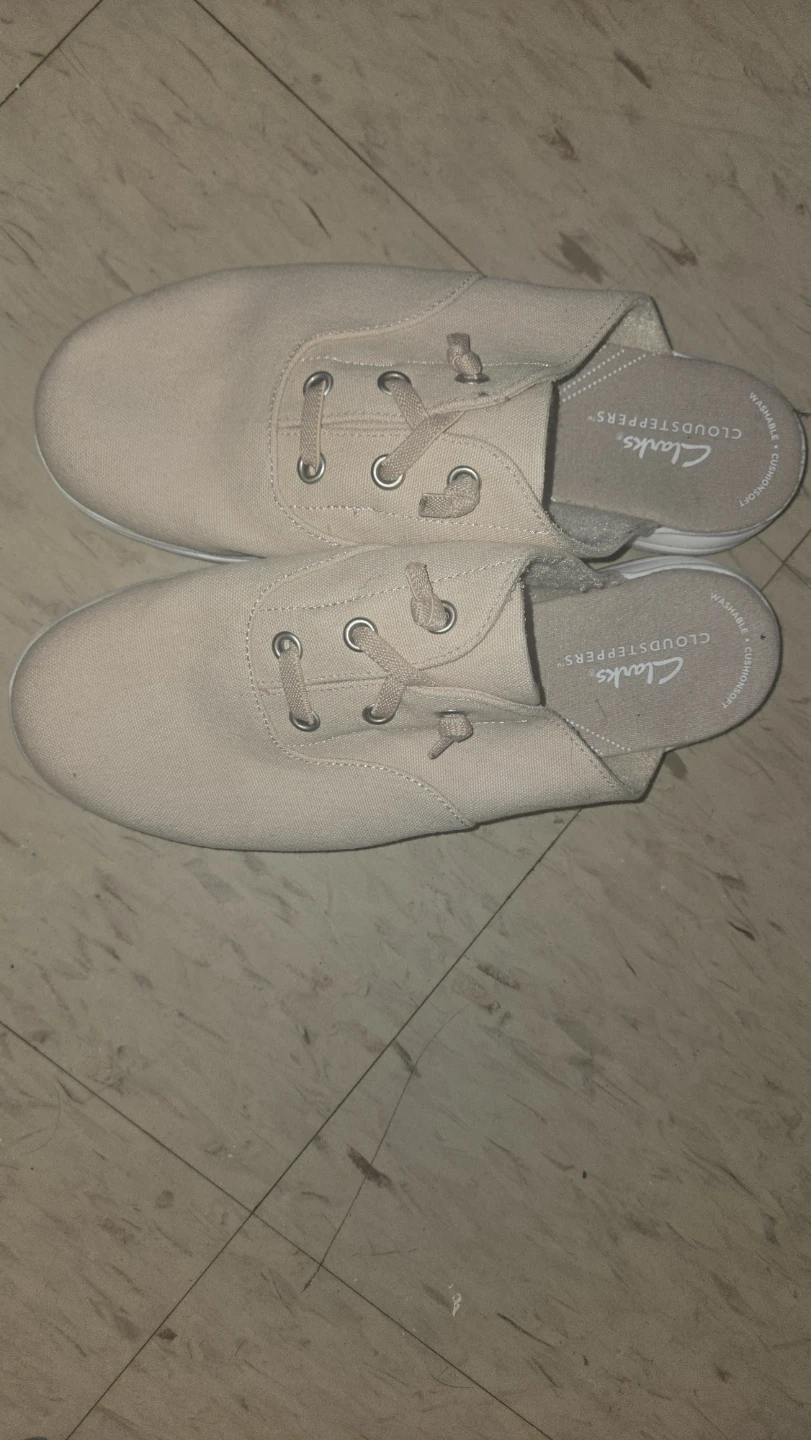 Clarks Cloudsteppers Women's Mules - Tan