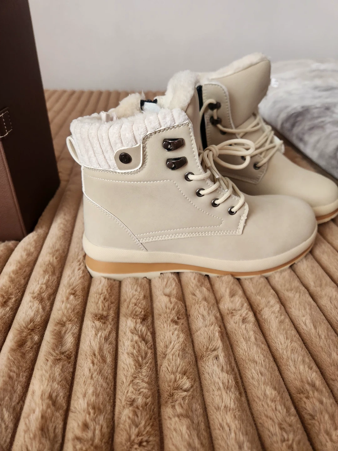 Women's Insulated Winter Boots - Beige - photo 2