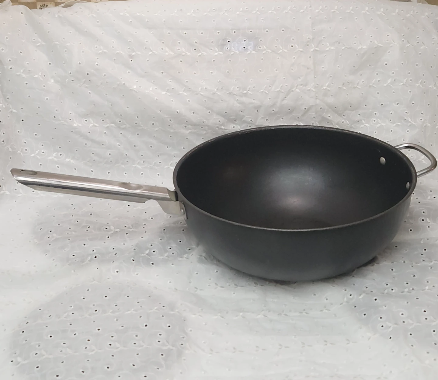 Deep Wok Pan