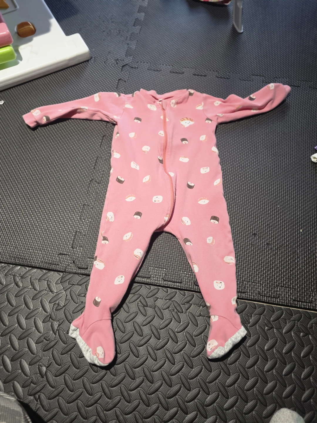 🏆 3 sleepers 18 months
