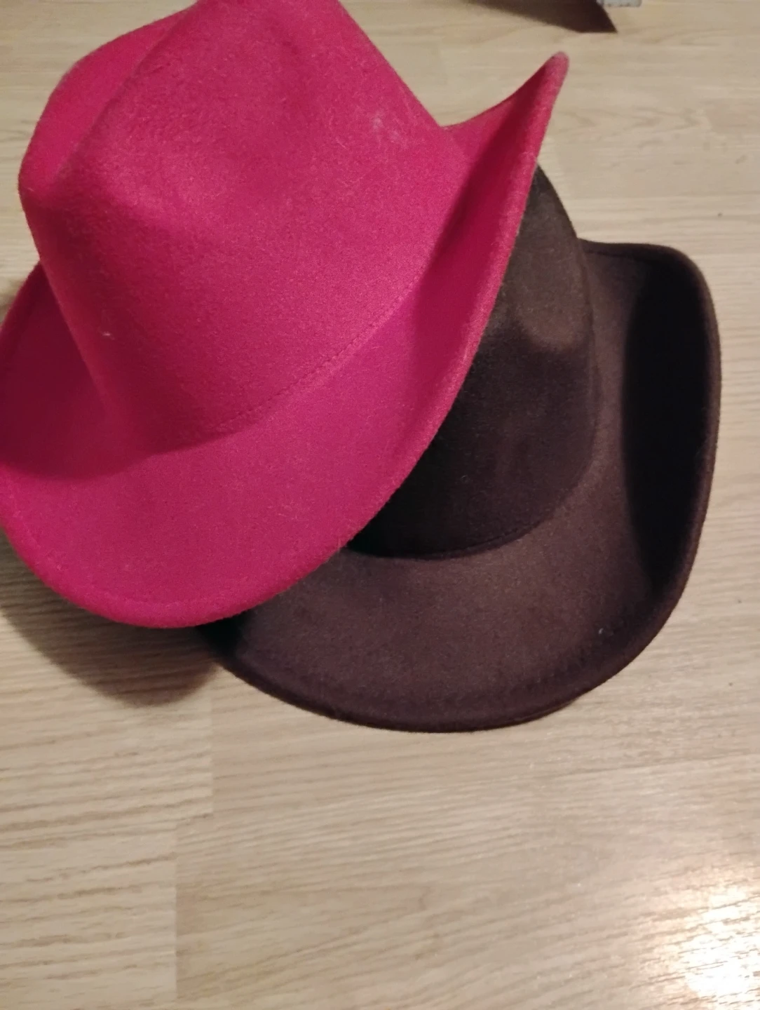 Felt Cowboy Hat - Red 🧡🧡🧡