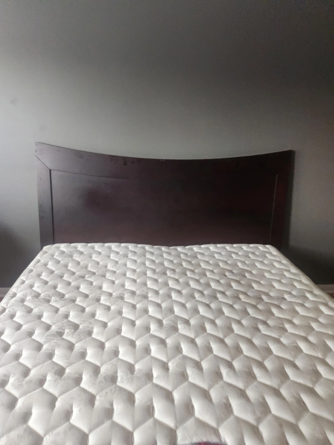 King Sized Frame w Mattress & Boxspring - photo 2