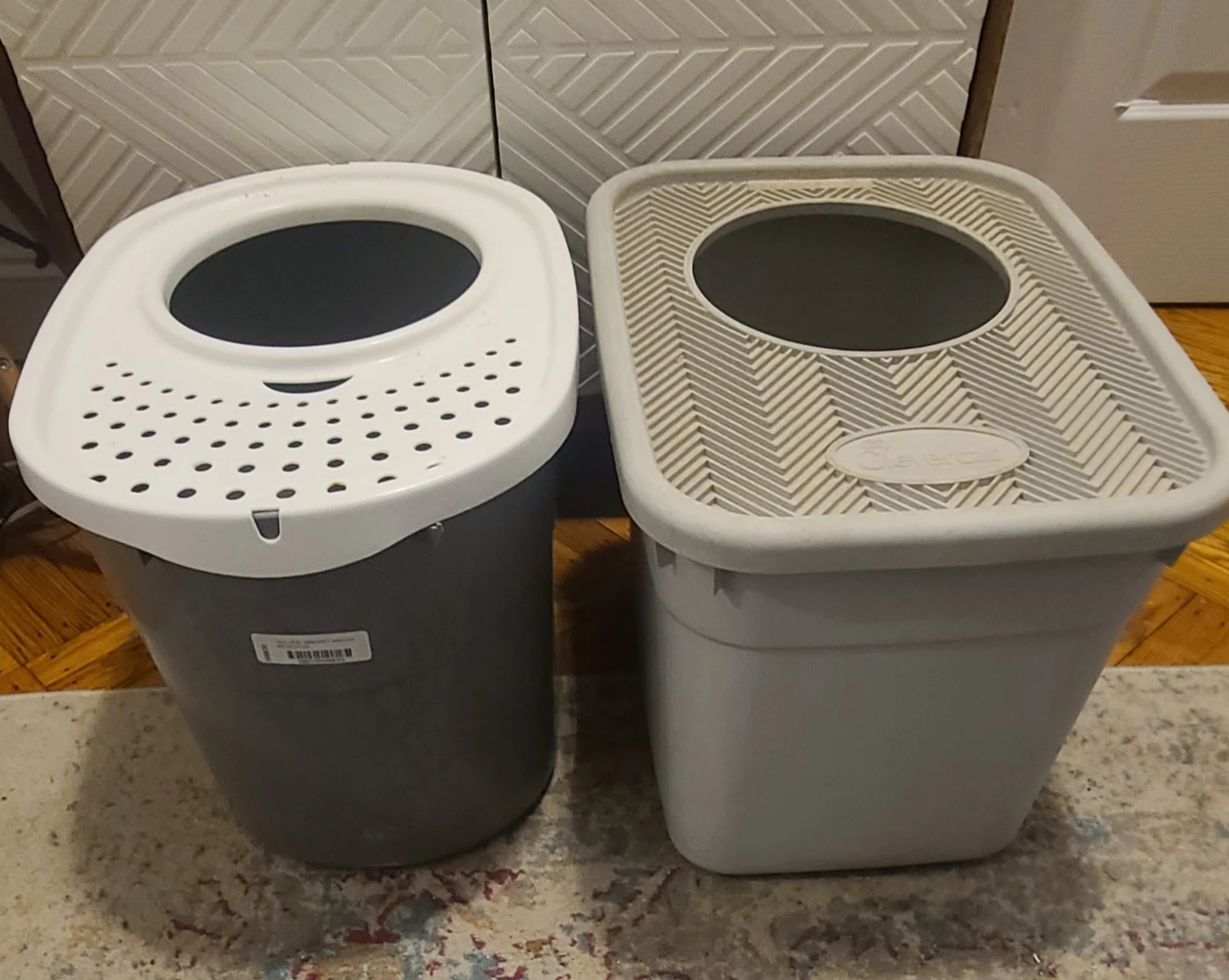 Iris USA & Clevercat Top-Entry Litter Boxes (2 Count)