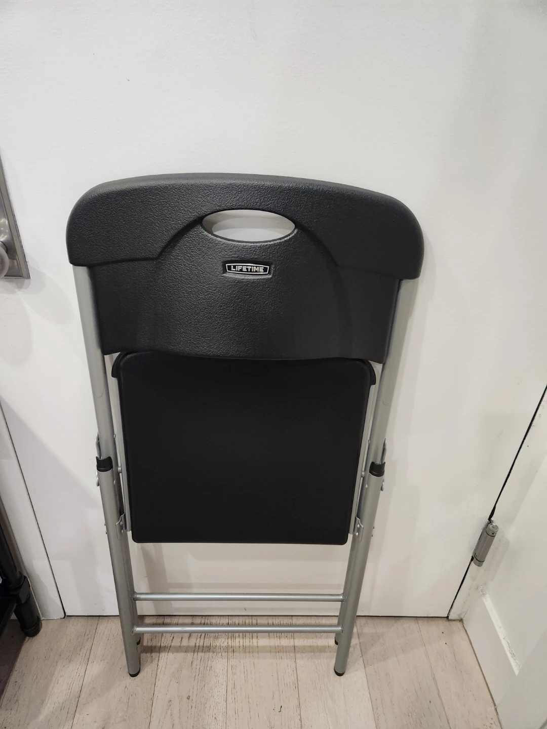 Lifetime Folding Chair - set of 6 - photo 3