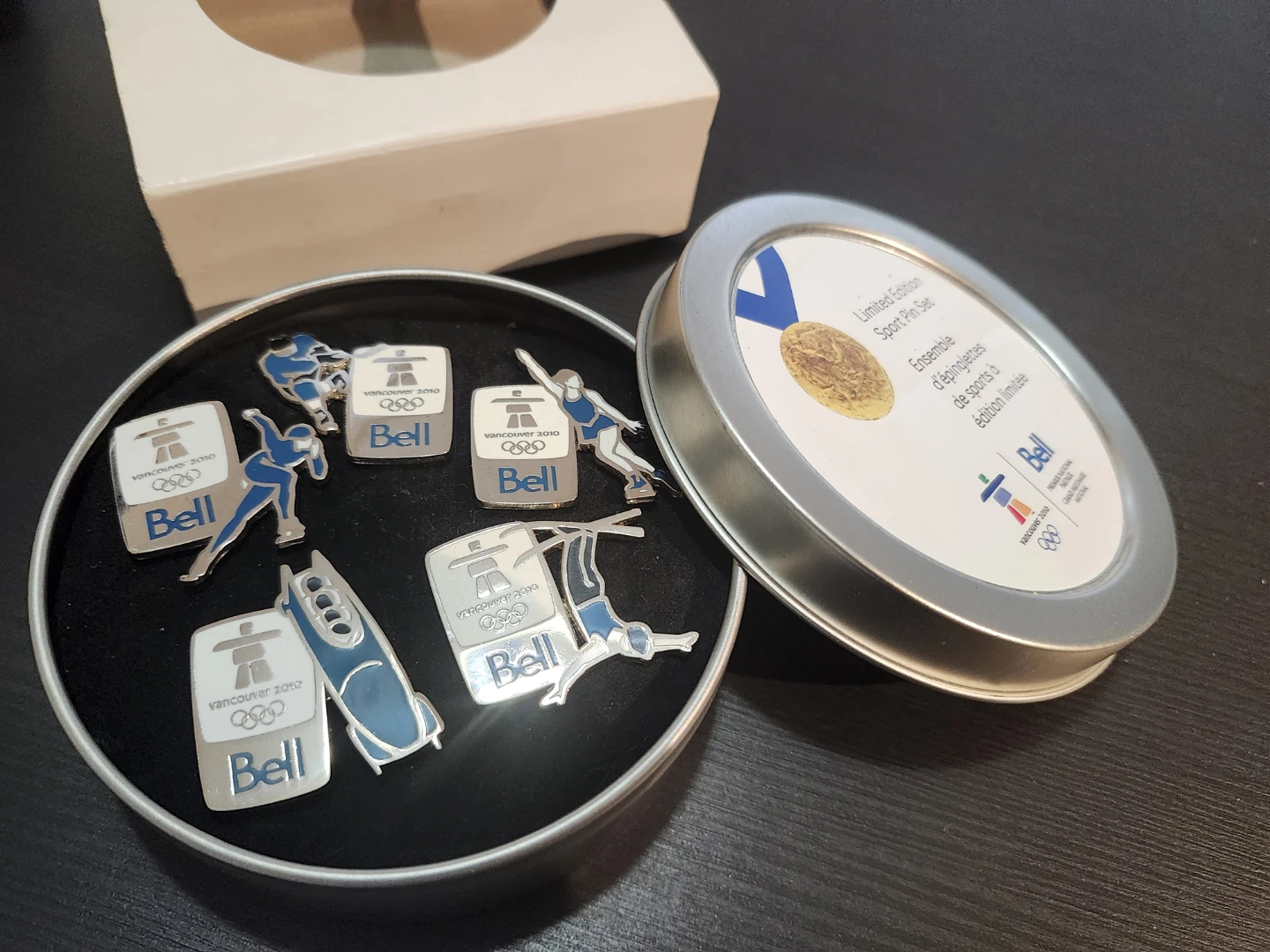 Vancouver 2010 Bell Limited Edition Sport Pin Set - photo 2