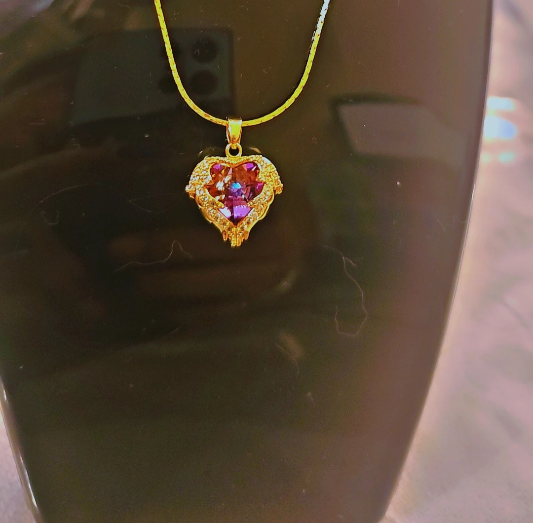 Gold Tone Pendant Necklaces - photo 2