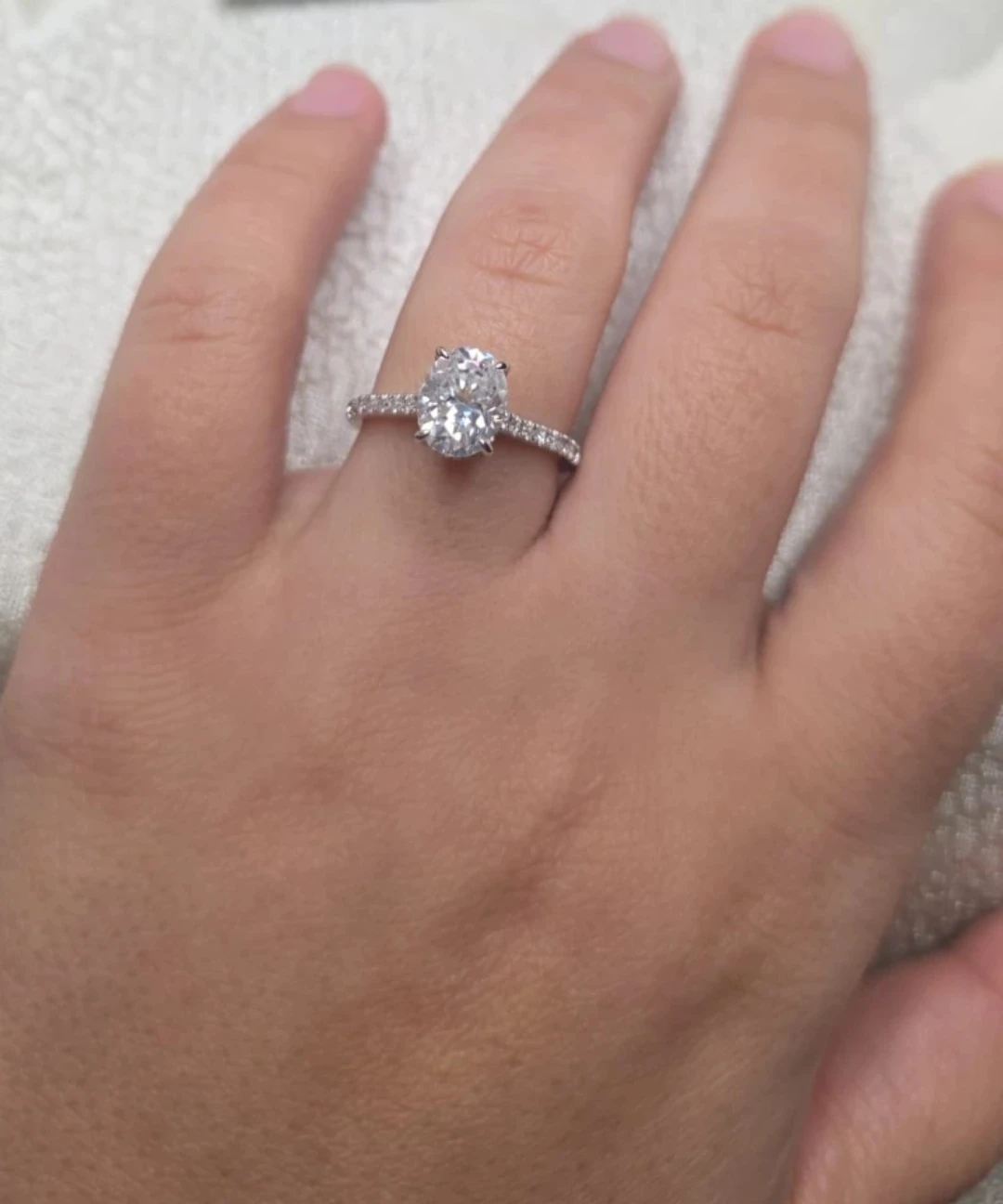 2.00 ct Oval Diamond Engagement Ring