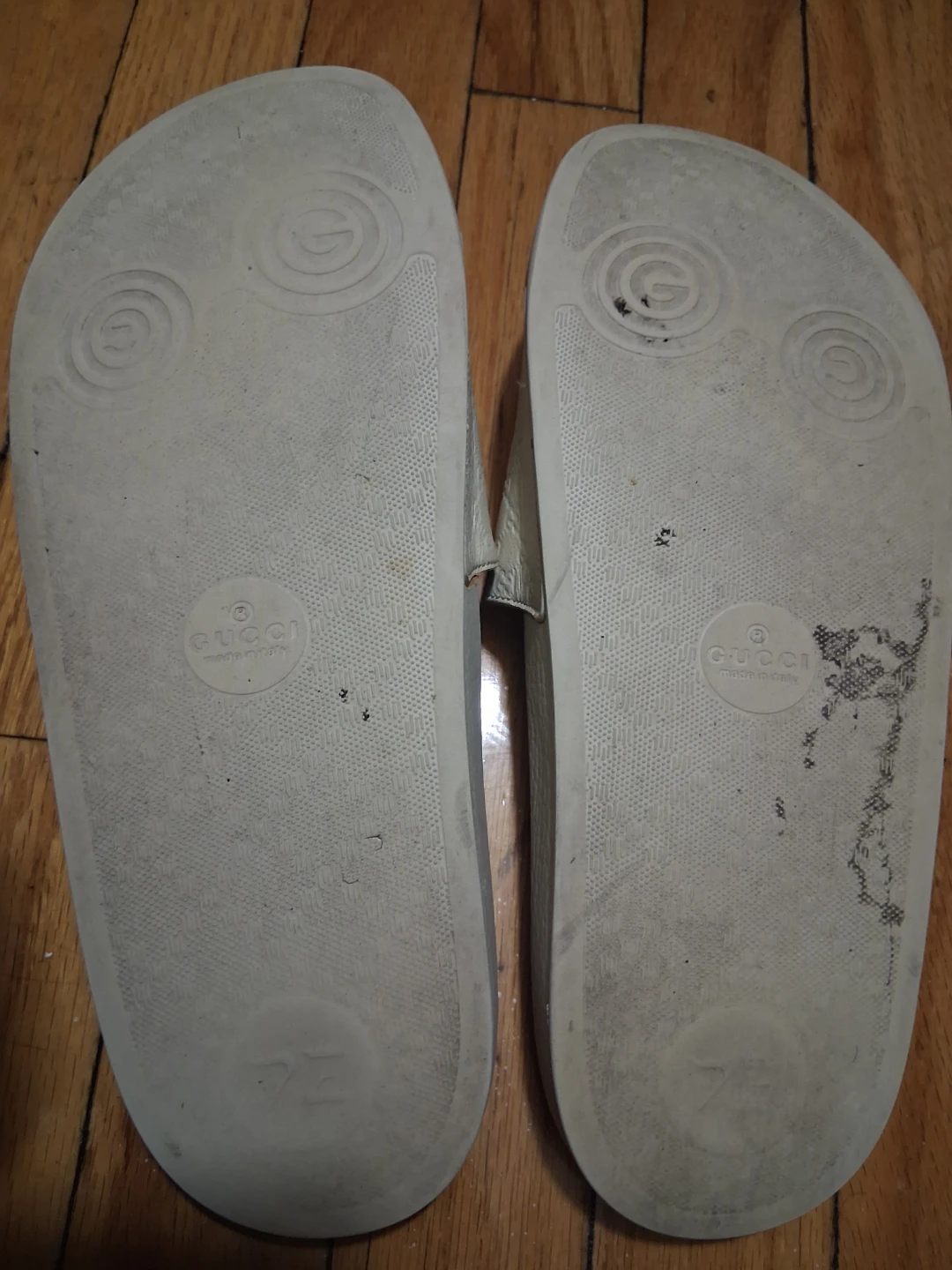 Gucci Monogram Slides - photo 3