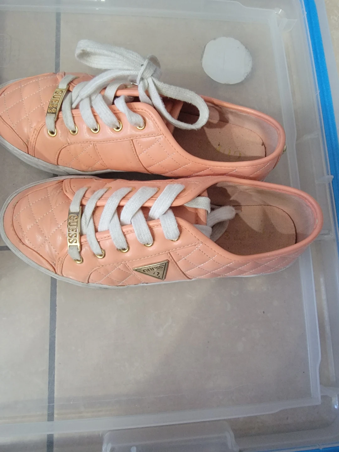 Guess Women's Sneakers - Peach Quilted