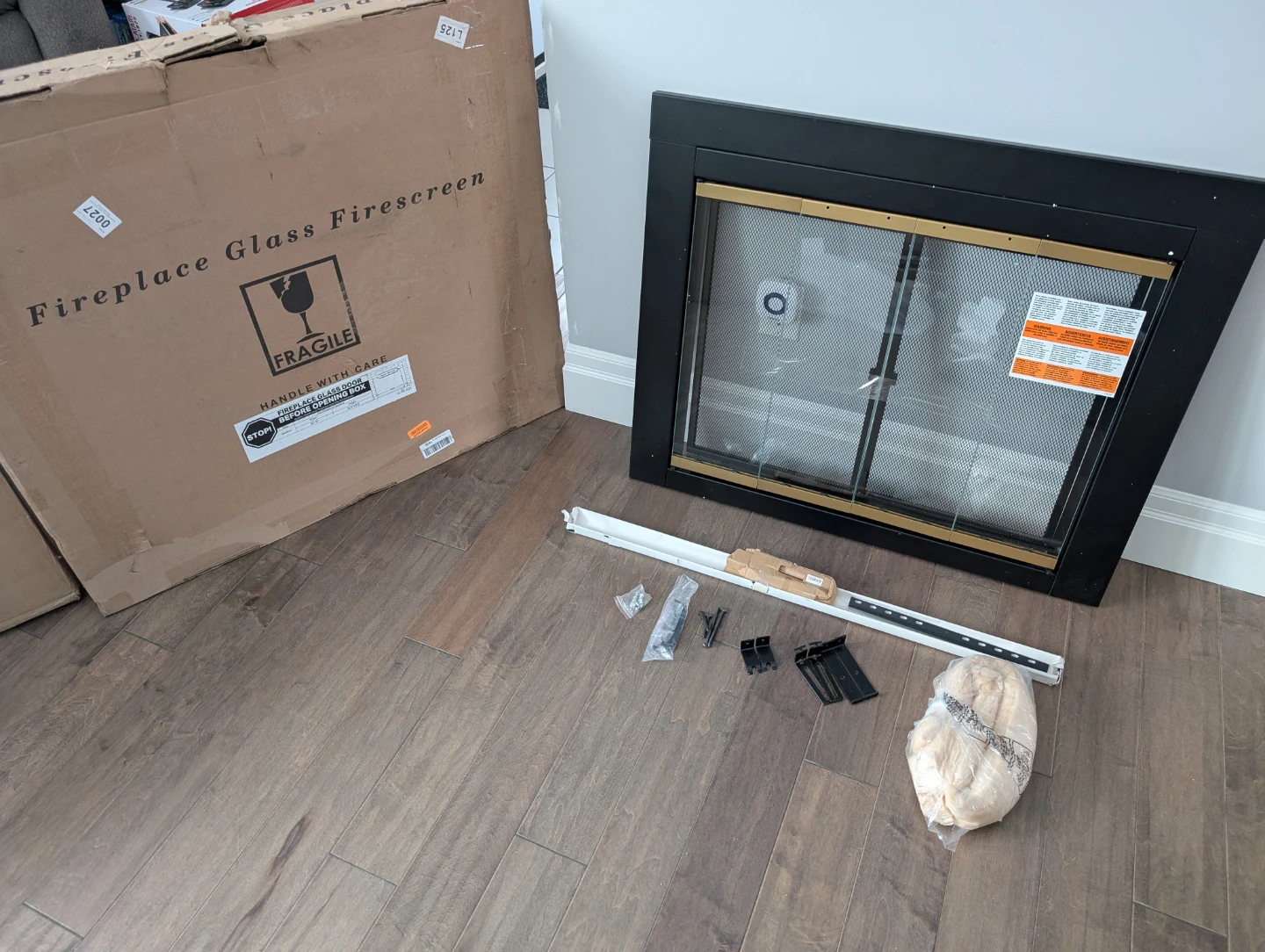 Brand New Arrington Medium Fireplace Glass Door For Sale - photo 3
