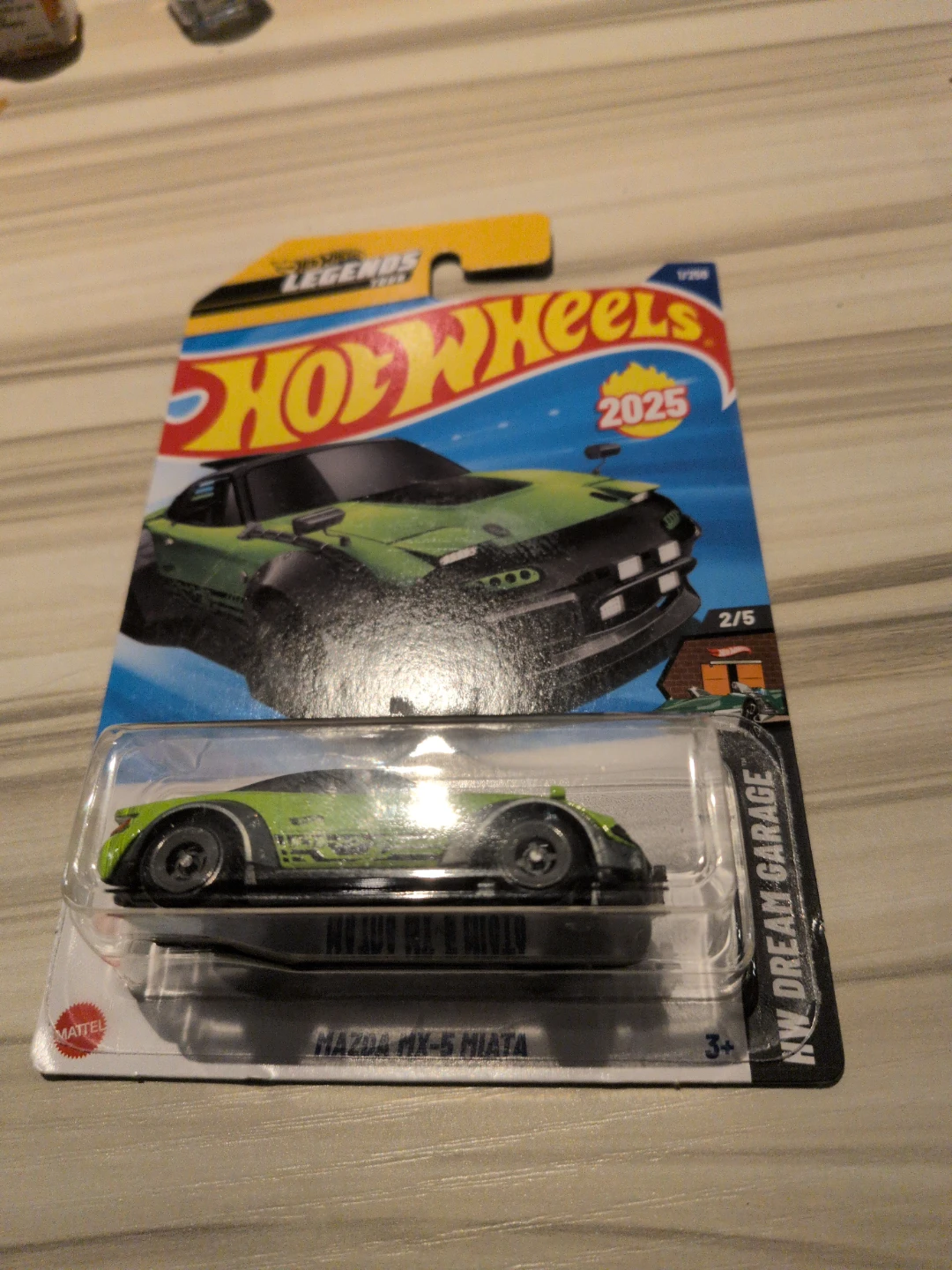 Hot Wheels Mazda MX-5 Miata 2025 NW Dream Garage