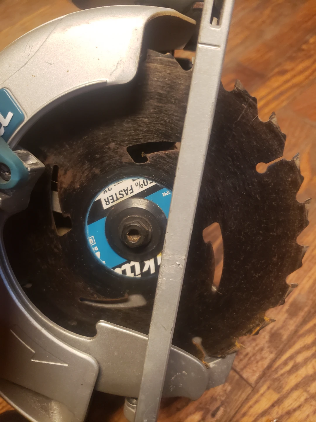 Makita 5007MG Circular Saw - photo 2