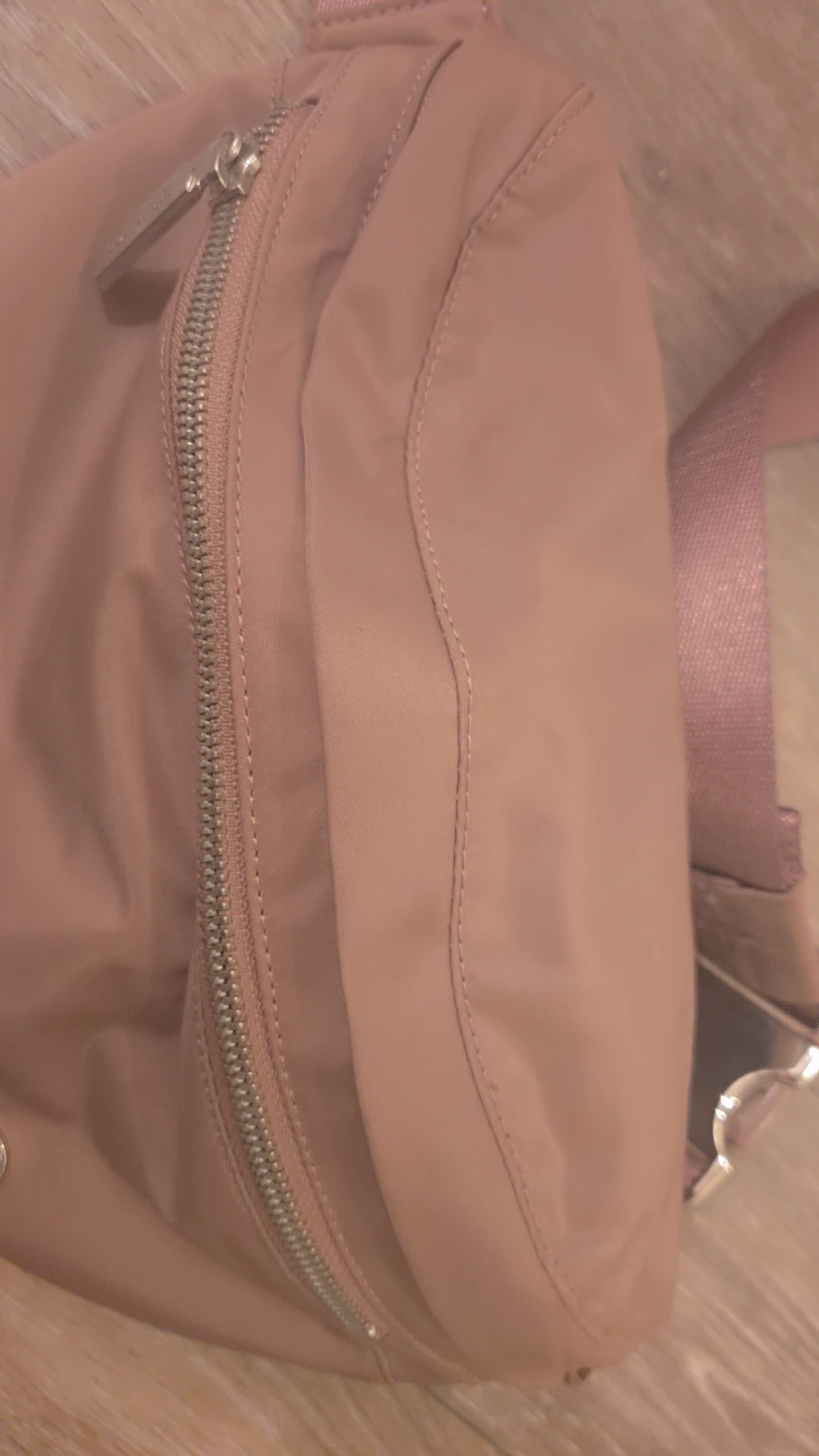Lululemon Everywhere Belt Bag - Dusky Lavender - photo 3