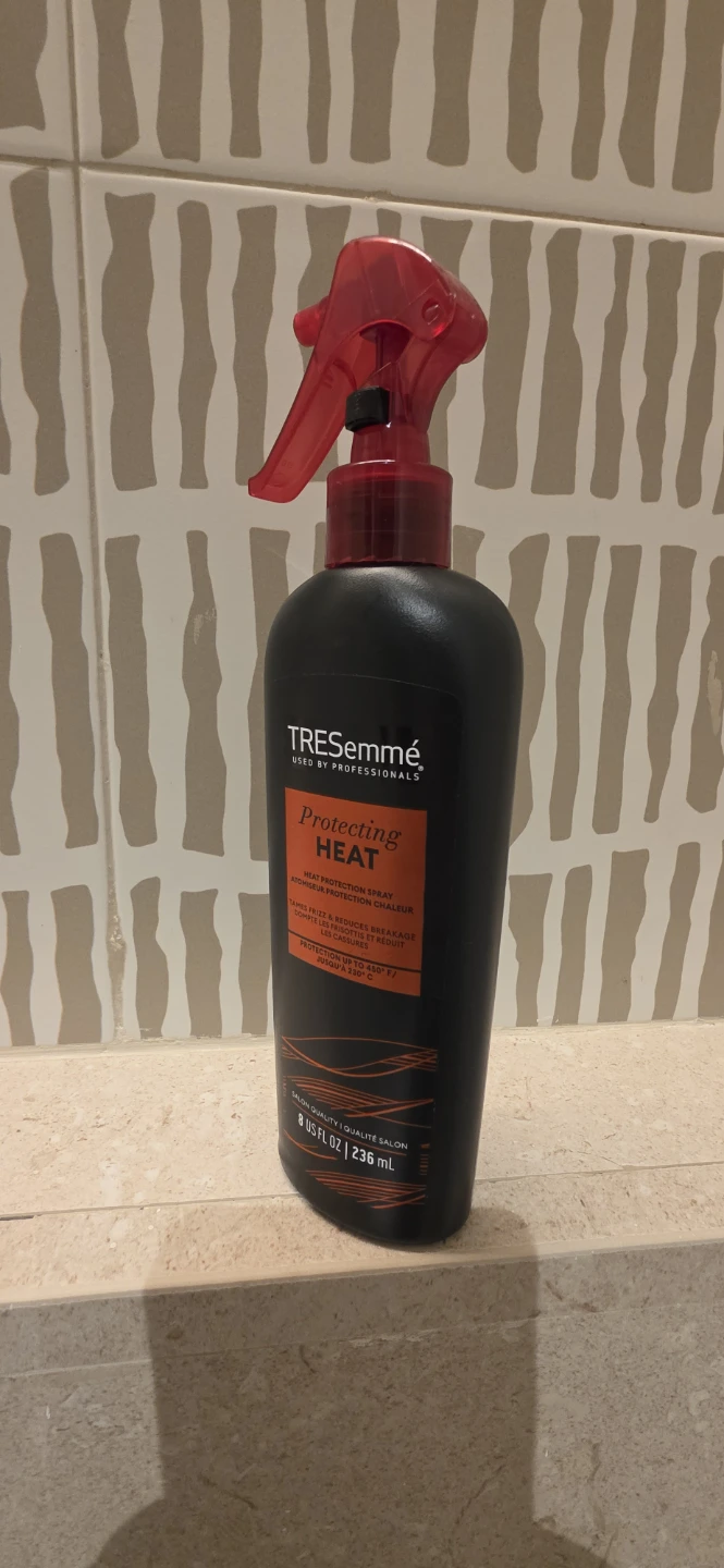 Unilever Professional Hair Heat Protectant Spray - photo 2