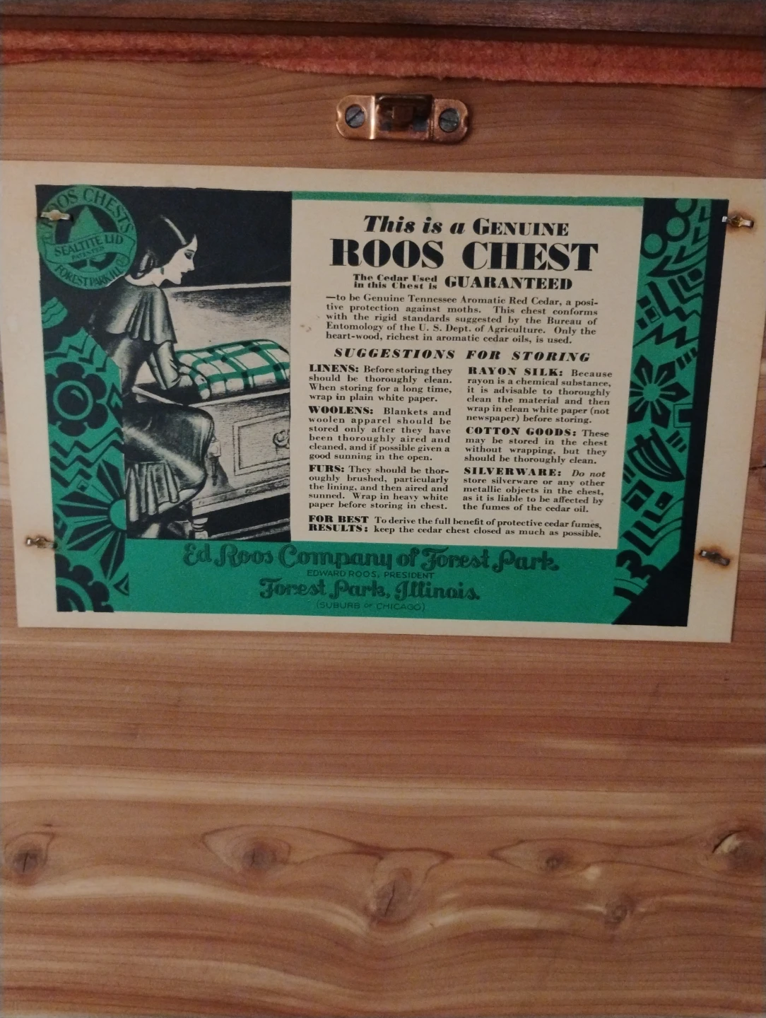 Antique Roos Cedar Chest - photo 2