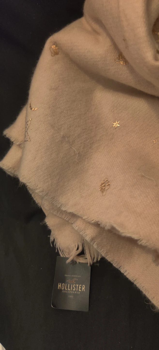Hollister Scarf with Gold Stars - photo 4
