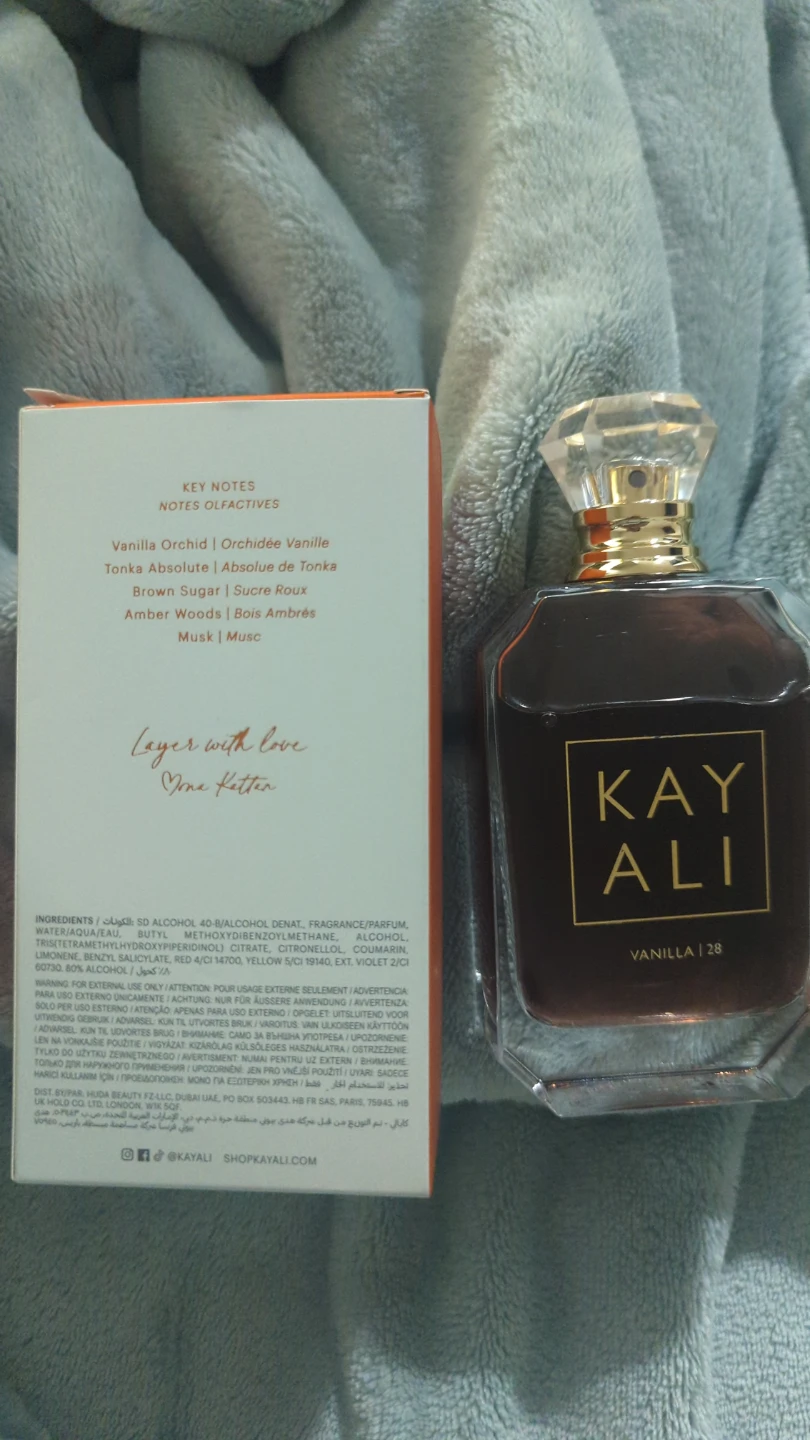 Kayali Vanilla -- 28 / 100ml