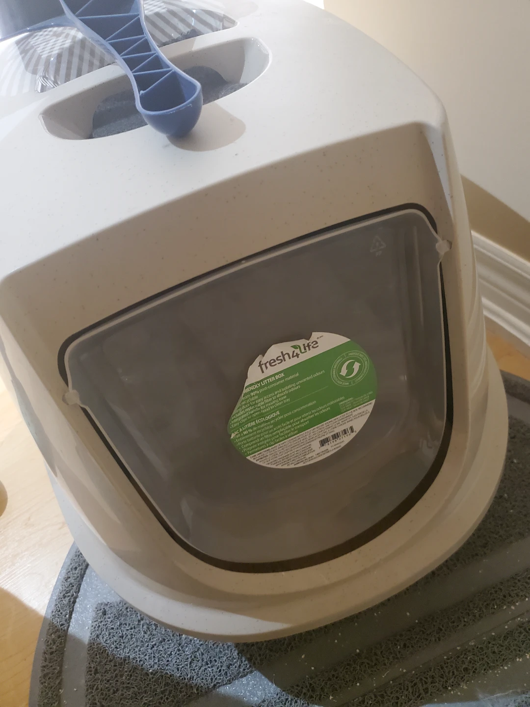 Fresh4Life Hooded Litter Box with Scoop - photo 3