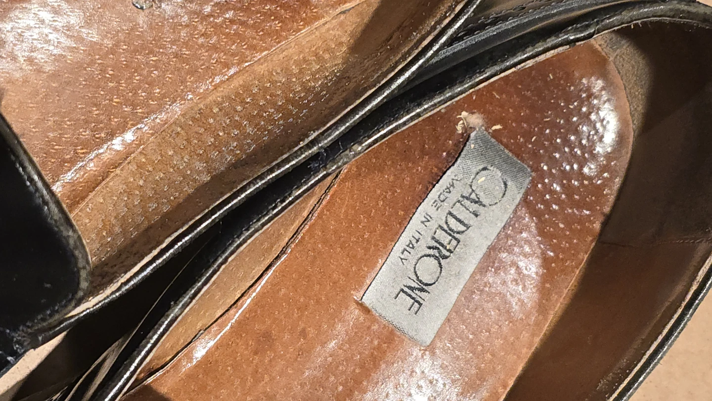vintage Aldenrone Black Leather Tassel Loafer - photo 2
