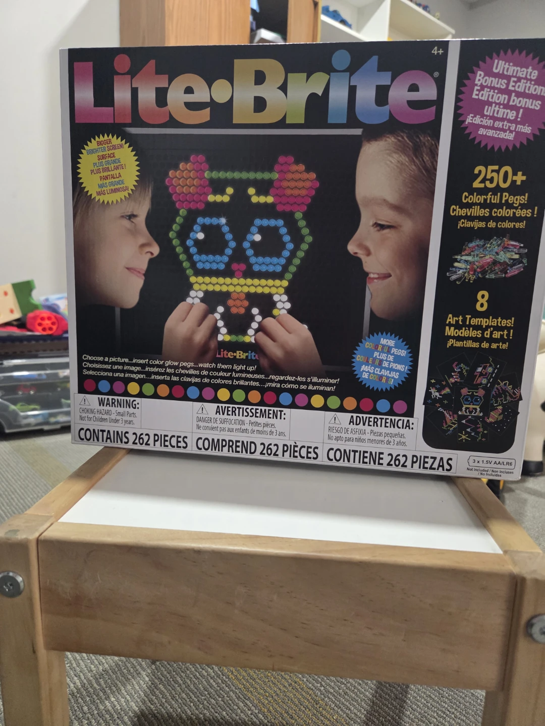Lite-Brite Ultimate Bonus Edition Toy with 262 Pieces