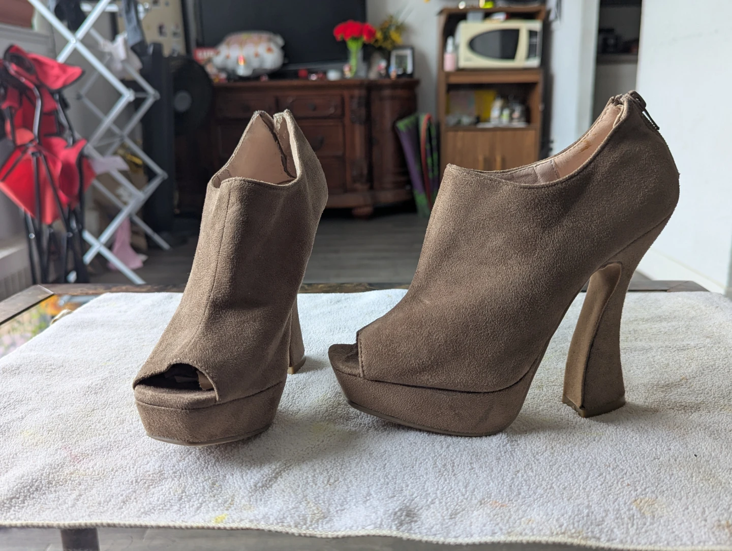 Wild Diva Lounge Peep-Toe Heels - Size 6.5 - photo 2