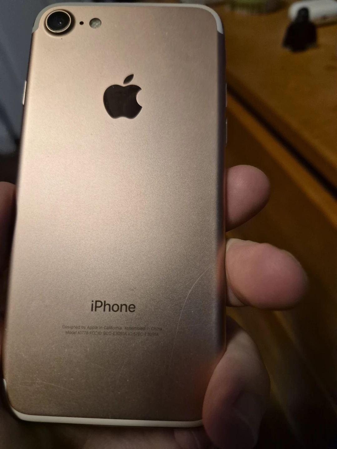 Apple iPhone 7 Rose Gold - Model A1778 - photo 2