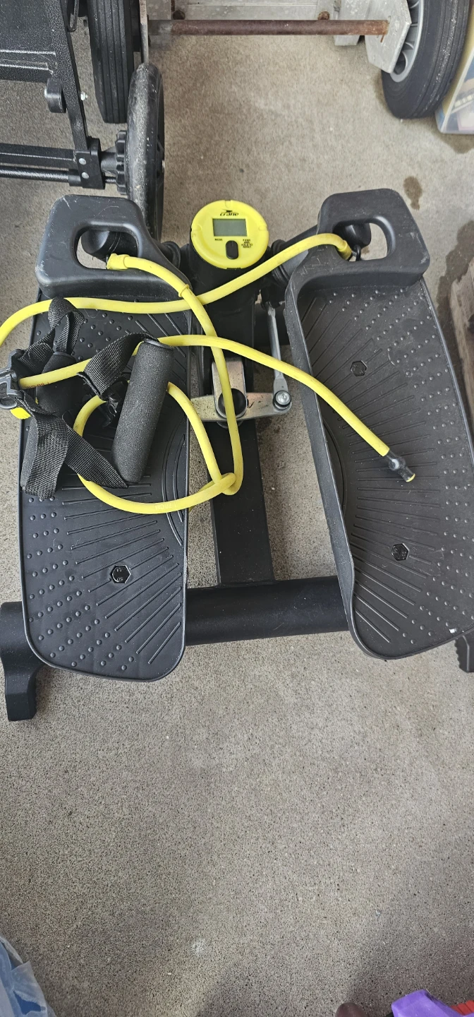 Mini Stepper with Resistance Bands - photo 2