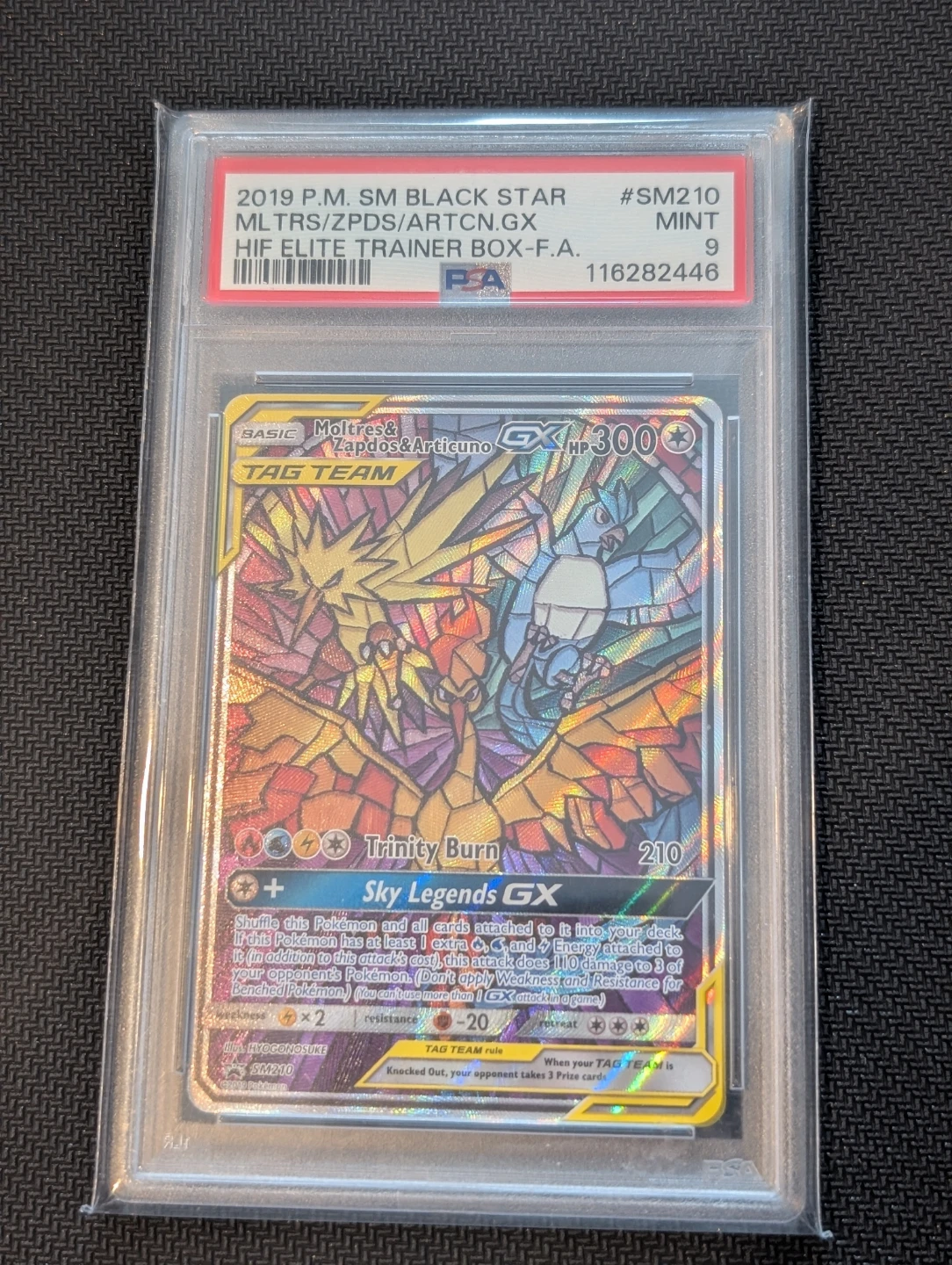Moltres Zapdos & Articuno Tag Team SM210 PSA 9 - Pokémon