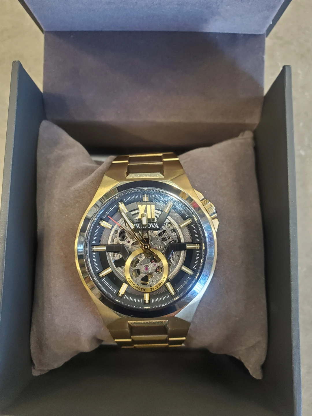 Bulova Automatic Skeleton Watch - gts 98A236