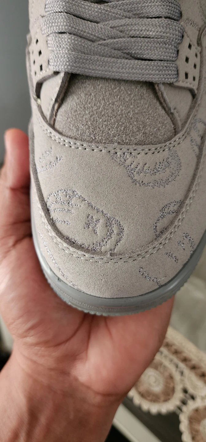 Air Jordan 4 Retro KAWS Cool Grey - photo 3