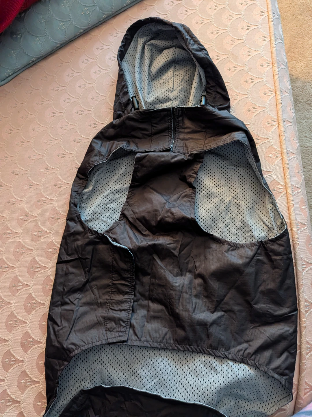 Canada Pooch Black Dog Raincoat Size 18 - photo 5