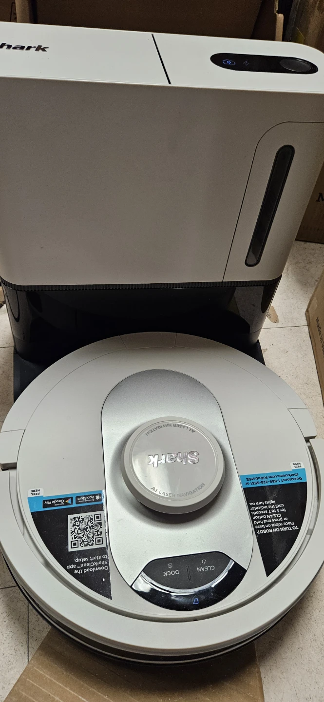 Shark AI Laser Navigation Robot Vacuum - photo 2