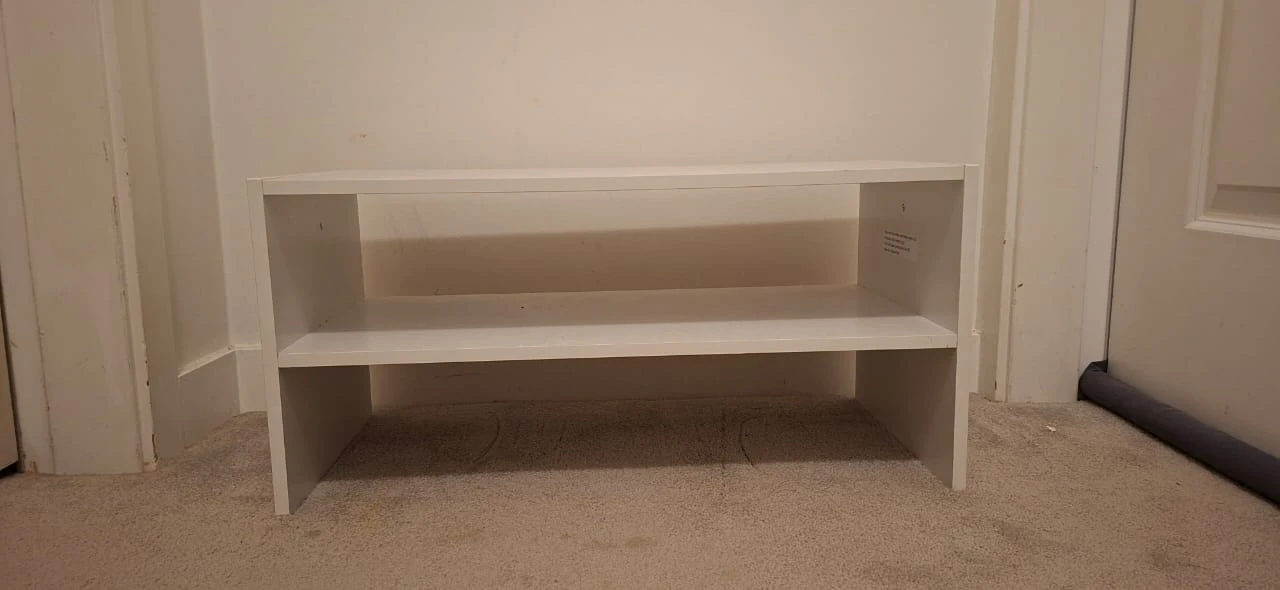 Shoe shelf white