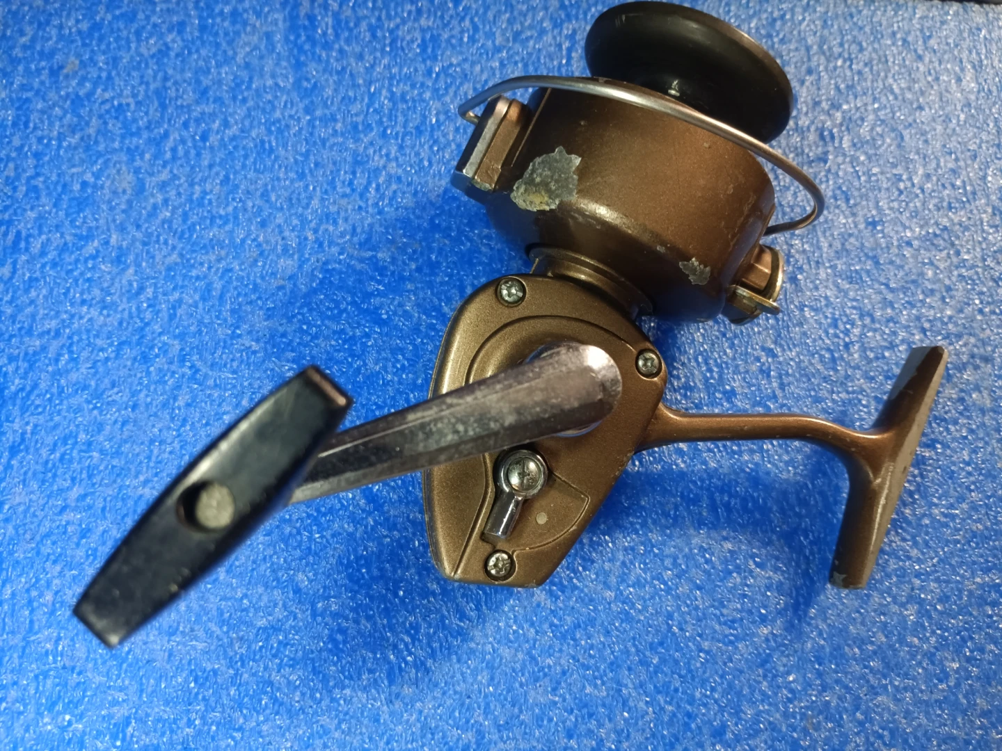 Daiwa 404 Fishing Reel - photo 2