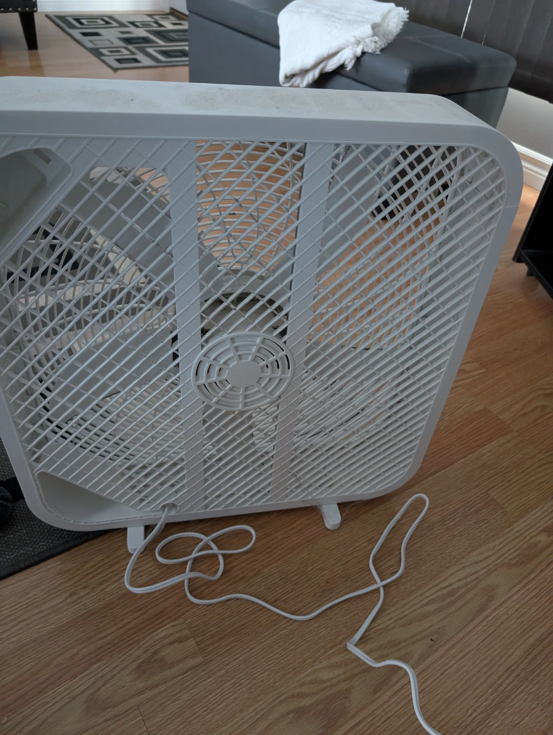 Box Fan - photo 2
