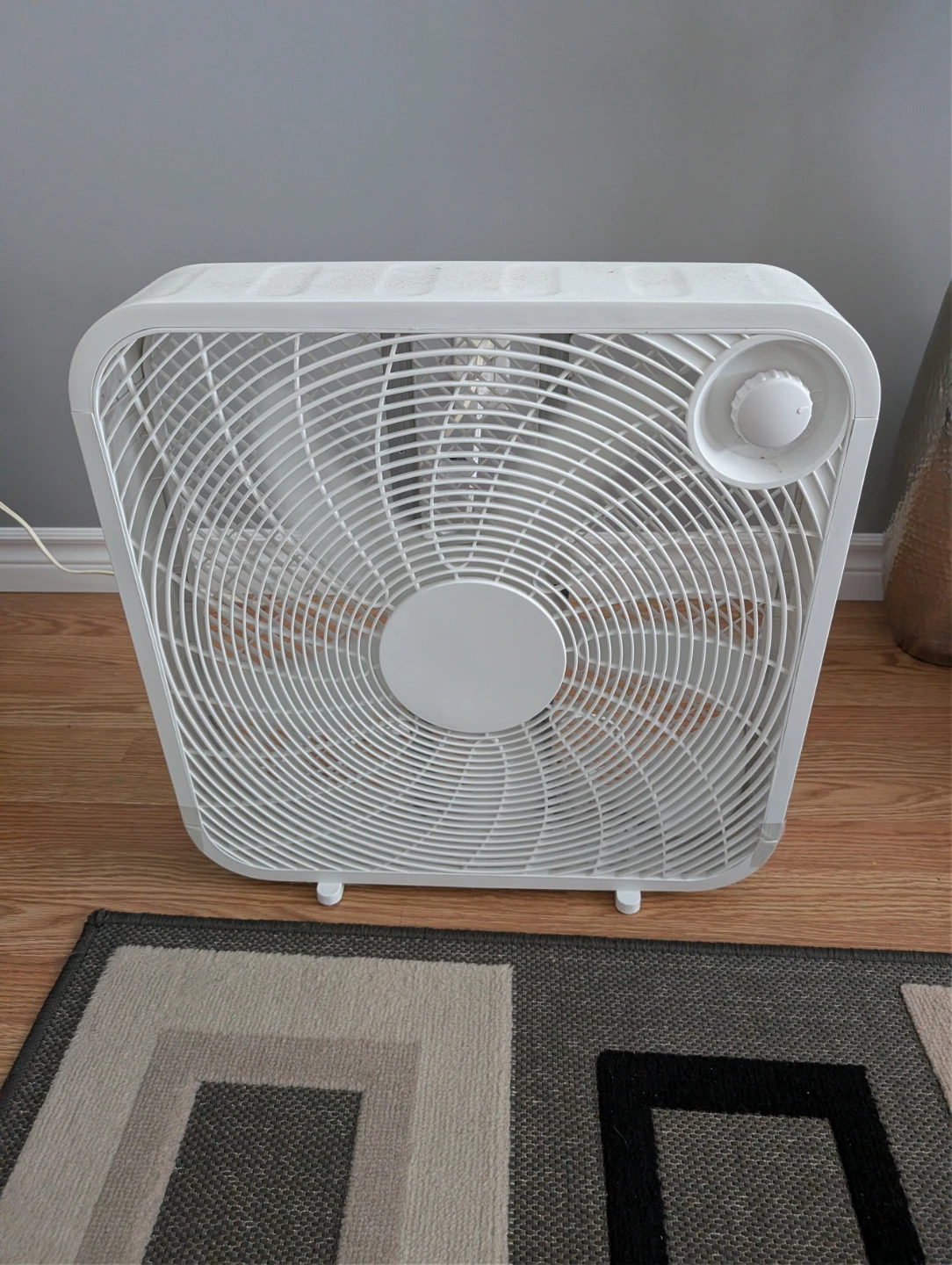 Box Fan - photo 4