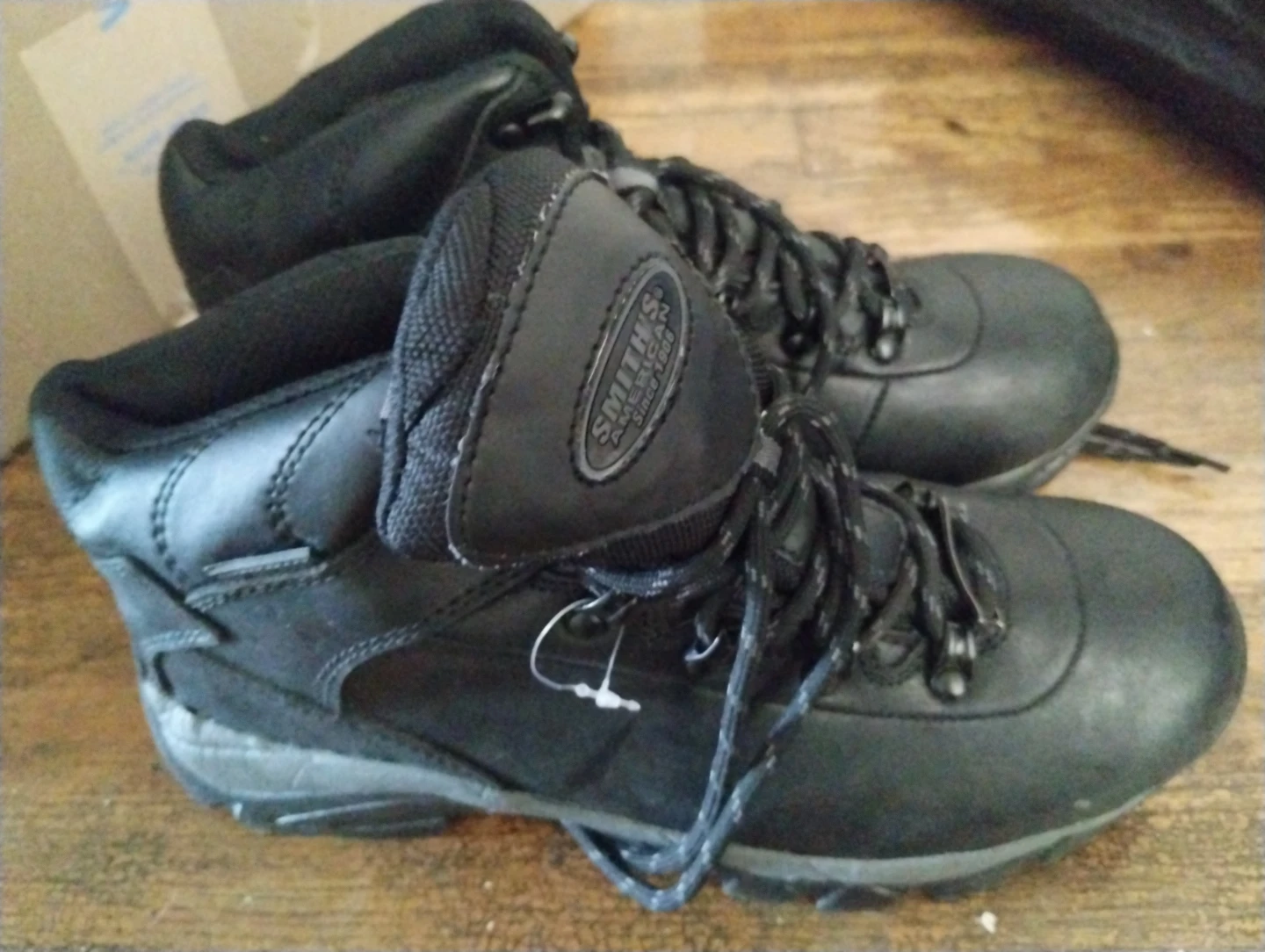Smith's Workwear Black Leather Hiking Boots 🥕