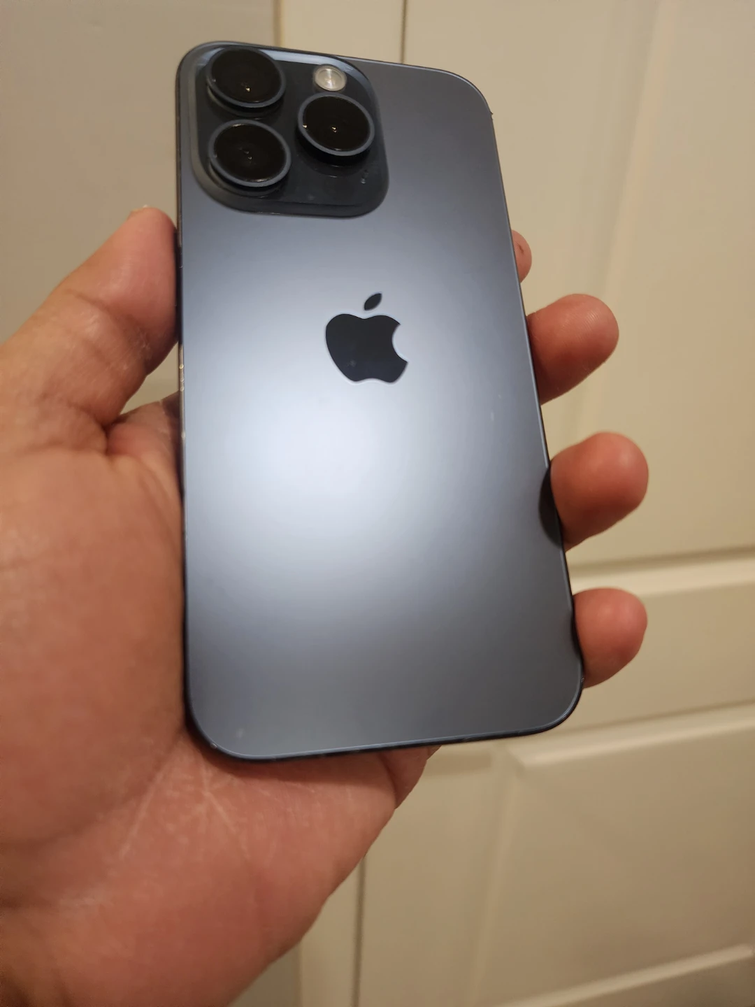 iPhone 15 Pro | 128 GB | FREE DELIVERY - photo 4