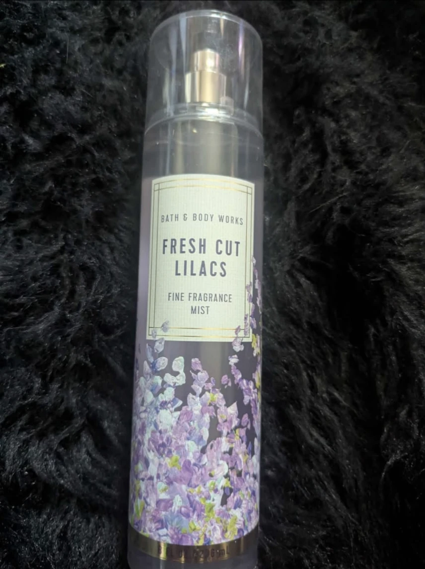 Fresh Lilacs lotion and spray bath body works - photo 2