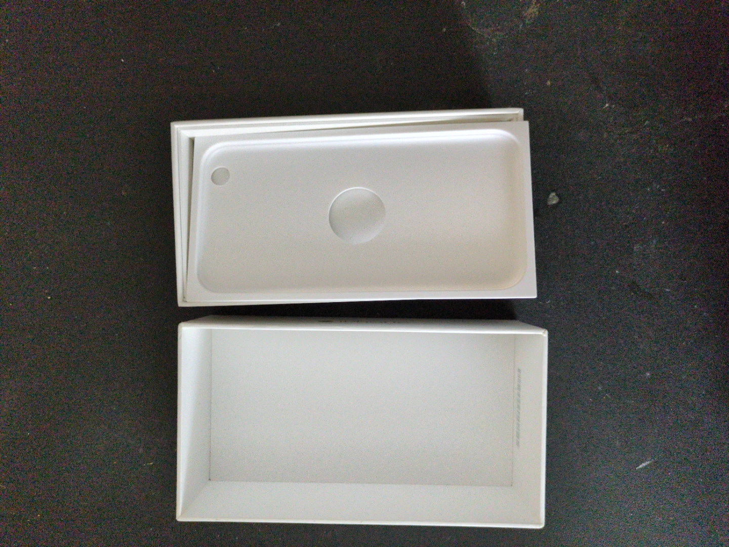 EMPTY BOX ONLY - Apple iPhone 6 16GB Gold - photo 4