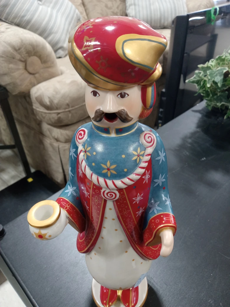 Villeroy & Boch Nativity Figure Candle Holder - photo 2