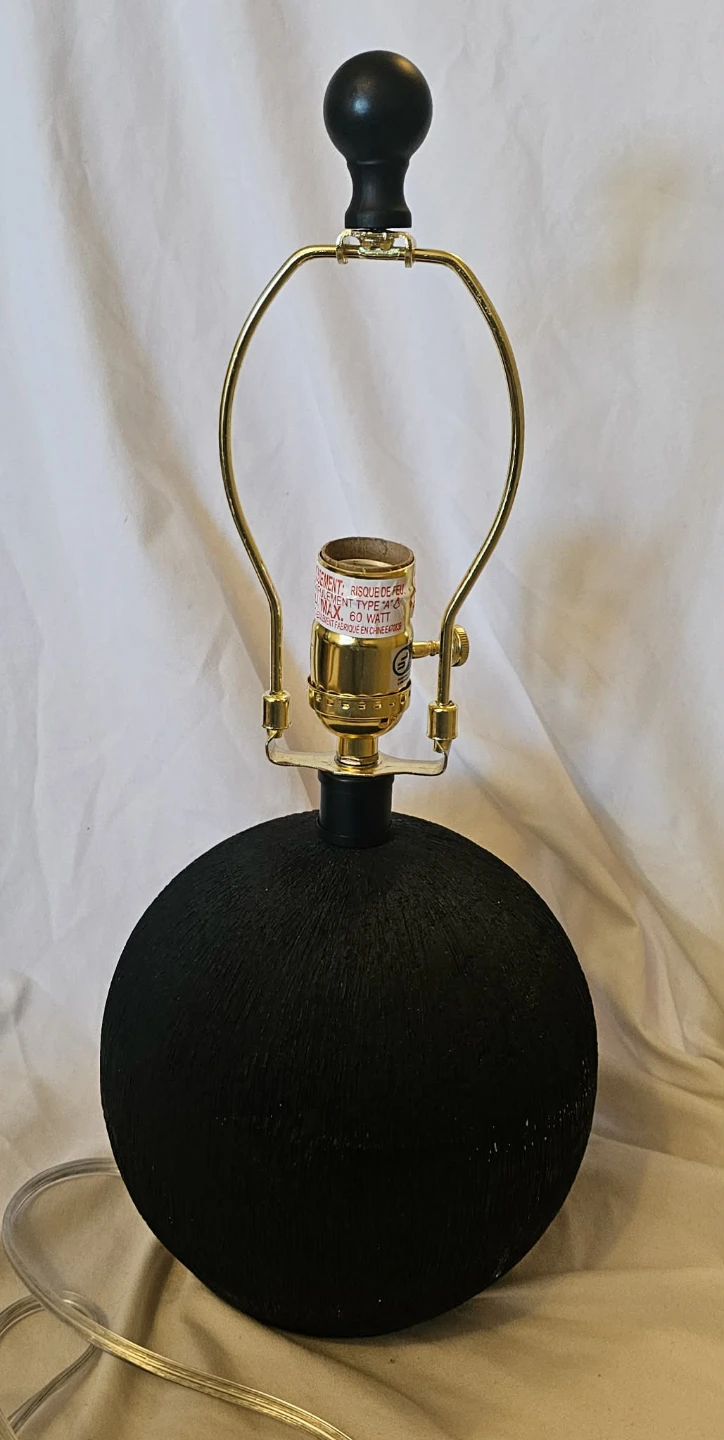Small Black Lamp - photo 4