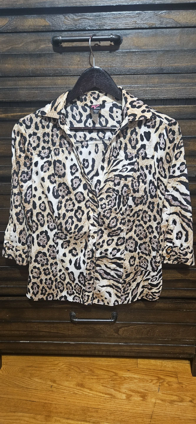 Bebe Leopard Print Button-Up Shirt Size S/M
