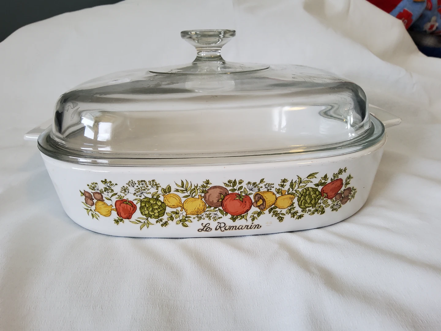 Anchor Hocking Le Romarin Casserole Dish with Lid 🏆
