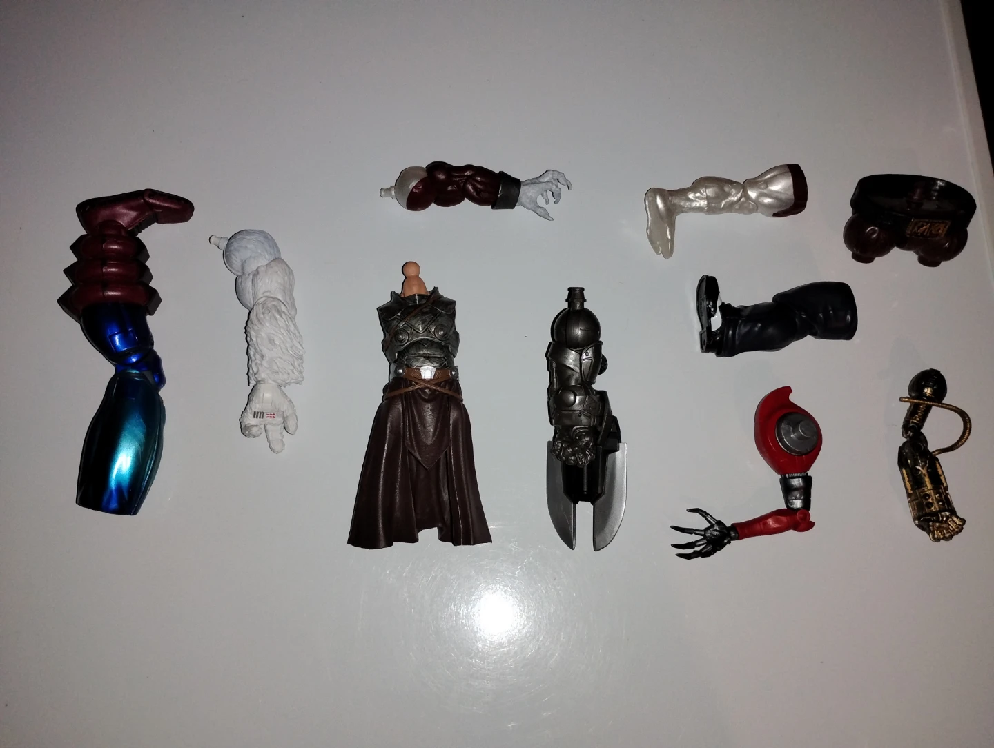 Marvel Legends Figures - photo 5