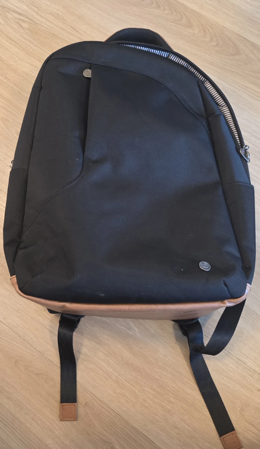 PKG laptop backpack